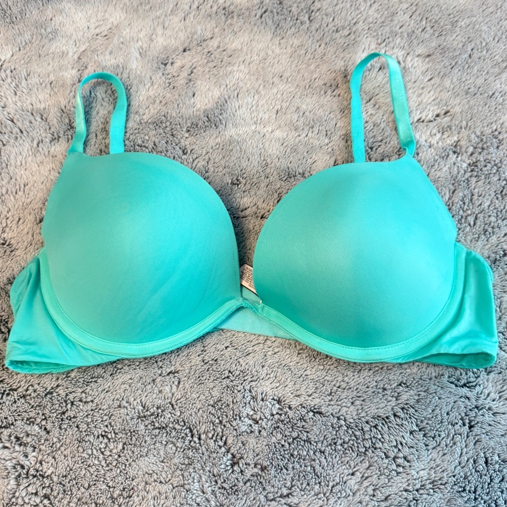 Victorias Secret Dream Angels Plunge Push Up Bra